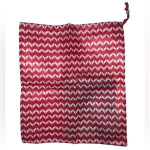Thirty-One Timeless Memory Pouch Chevron Dash Red White Drawstring Gift Bag New